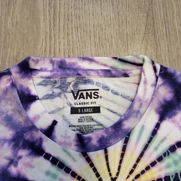 BRAND NEW Vans Tie-Dyed Long-Sleeve Crewneck Men's Size XL - Picture 3 of 5